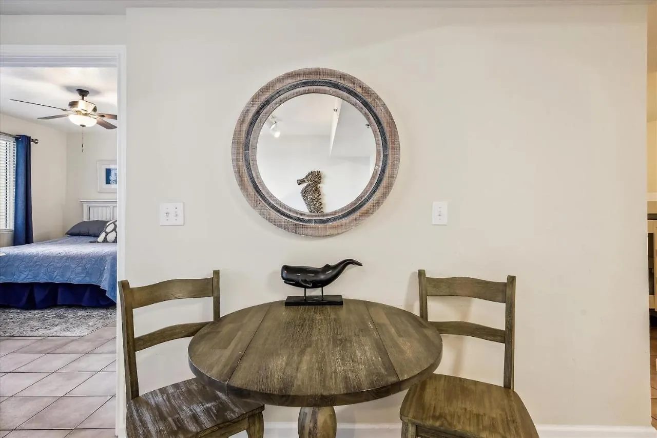 Apartment Shores Of Panama 316 - 3Rd Floor 1 Bedroom, Sleeps 6, Reserved Parking Space, Free Daily Fun! Condo Panama City Beach United States