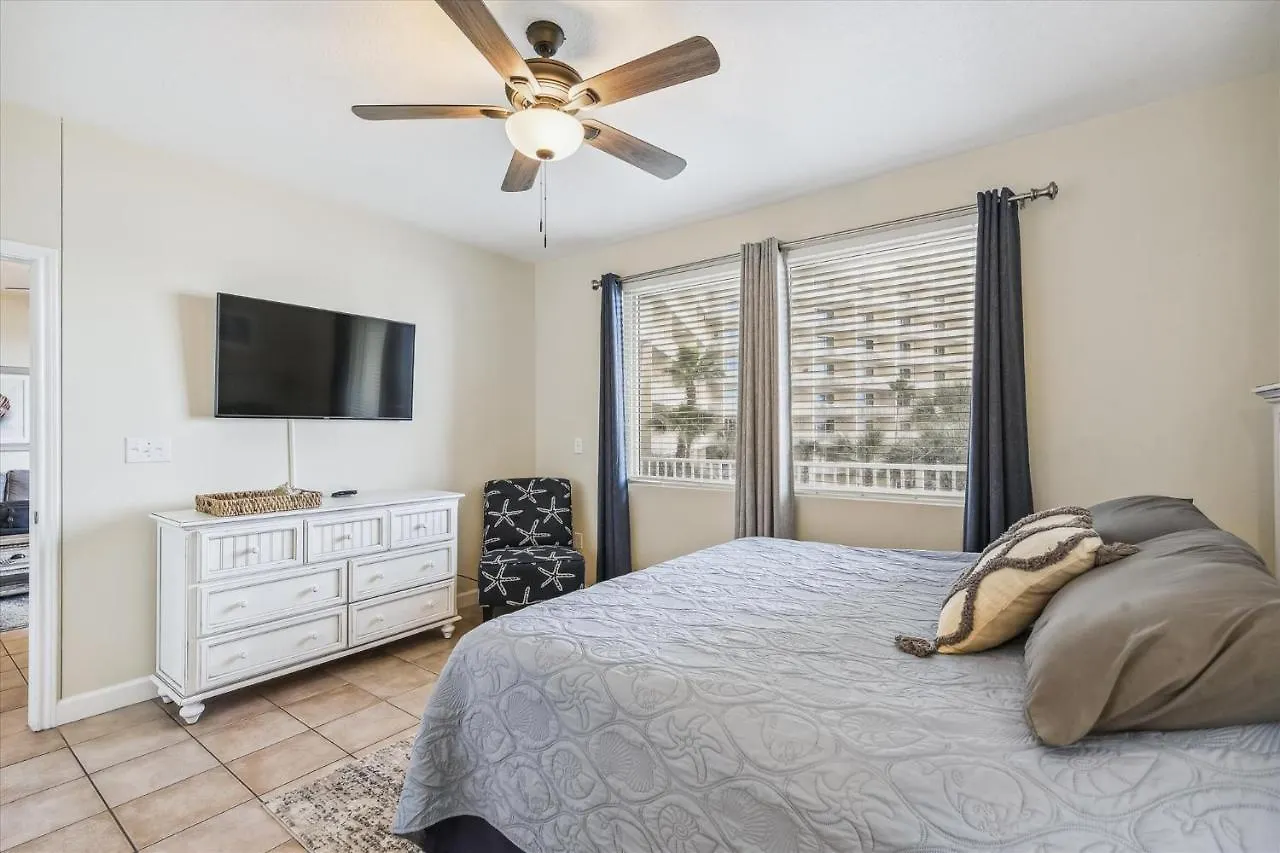 Apartment Shores Of Panama 316 - 3Rd Floor 1 Bedroom, Sleeps 6, Reserved Parking Space, Free Daily Fun! Condo Panama City Beach